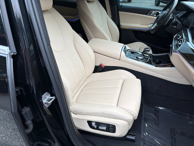 Used 2019 BMW X5 xDrive40i w/ Premium Package 2 AWD/4WD image 15