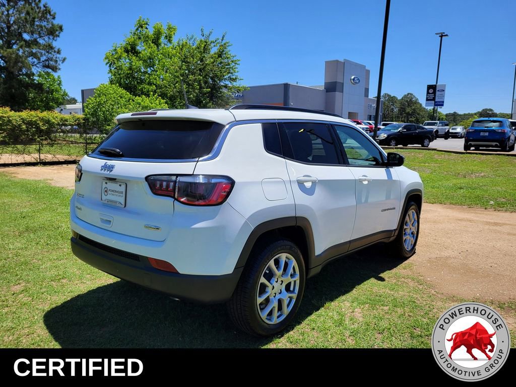 Used 2023 Jeep Compass Latitude AWD/4WD image 6