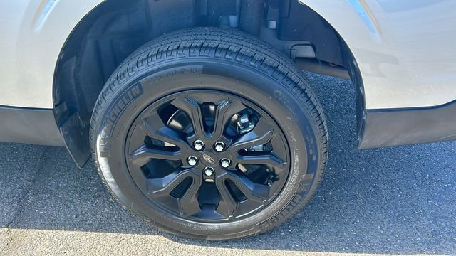 Certified 2024 Ford Maverick XLT w/ XLT Luxury Package image 6