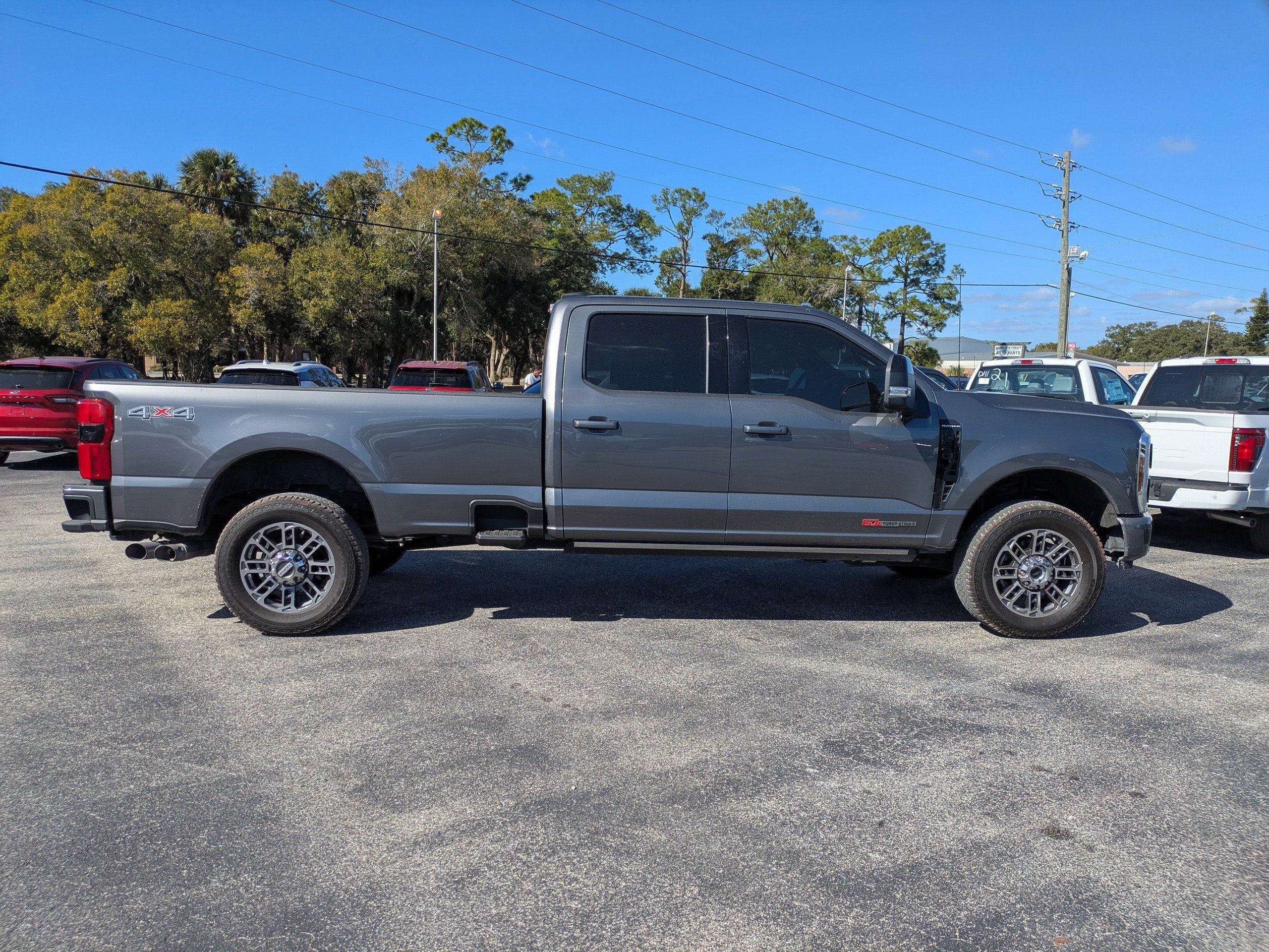 Certified 2025 Ford F250 Platinum AWD/4WD image 3