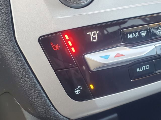 Certified 2021 Ford Explorer XLT w/ Equipment Group 202A image 19