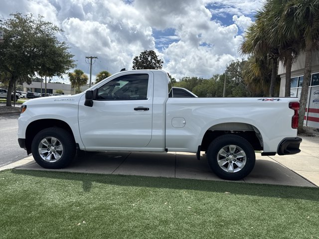 Used 2025 Chevrolet Silverado 1500 W/T w/ Trailering Package AWD/4WD image 5