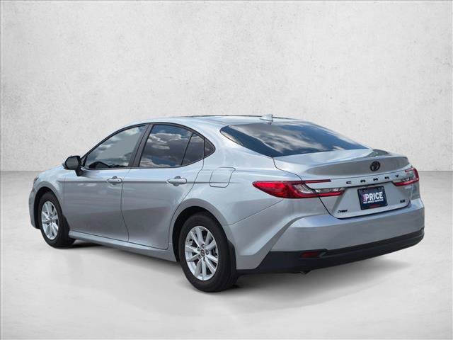 Used 2025 Toyota Camry LE FWD image 7