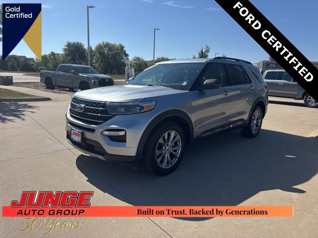 Certified 2022 Ford Explorer XLT w/ Equipment Group 202A