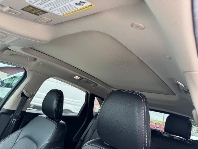 Certified 2020 Ford Escape Titanium AWD/4WD image 13