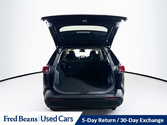 Used 2023 Toyota RAV4 LE image 26