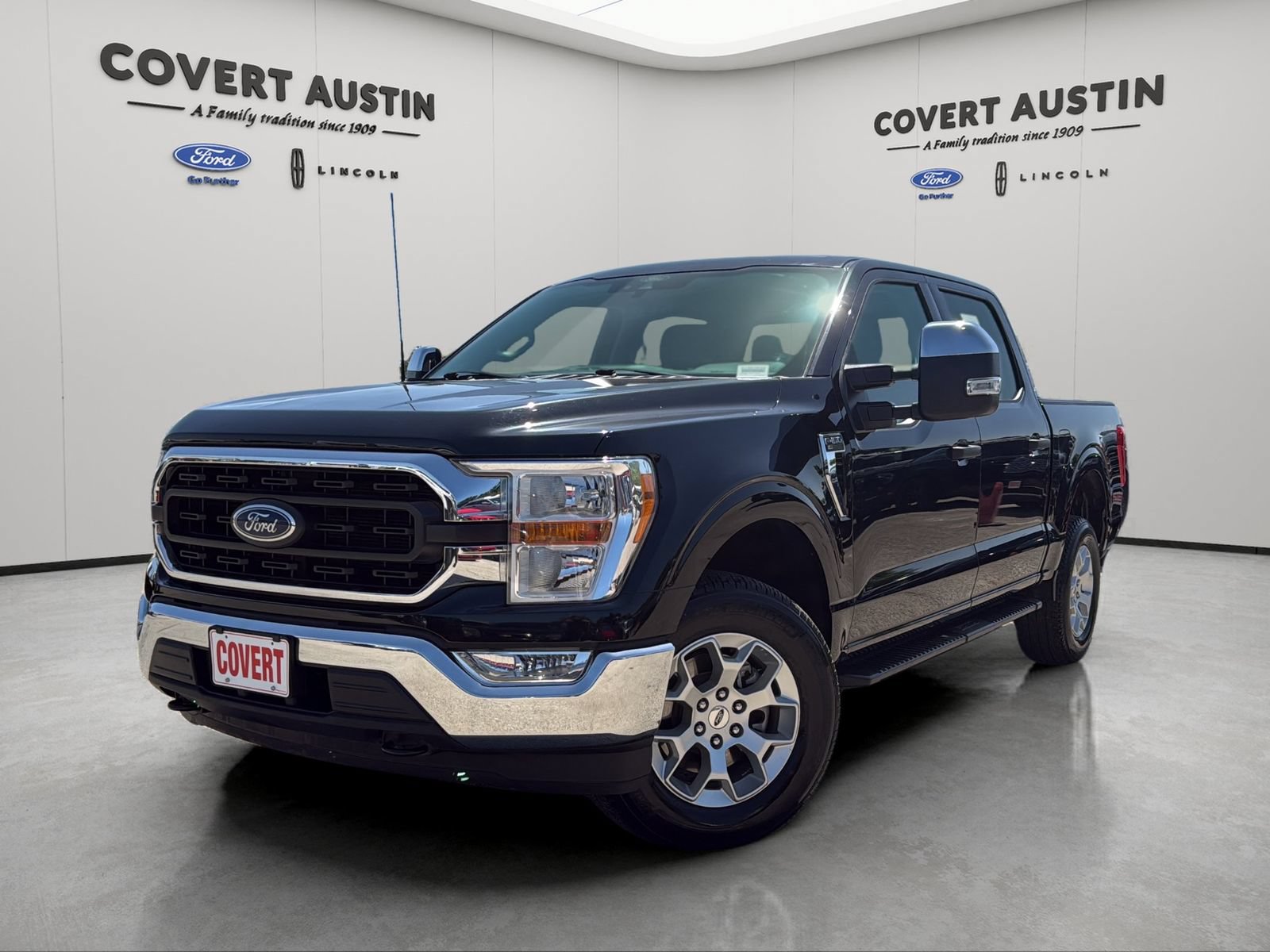 Certified 2022 Ford F150 XLT w/ Equipment Group 301A Mid AWD/4WD image 2