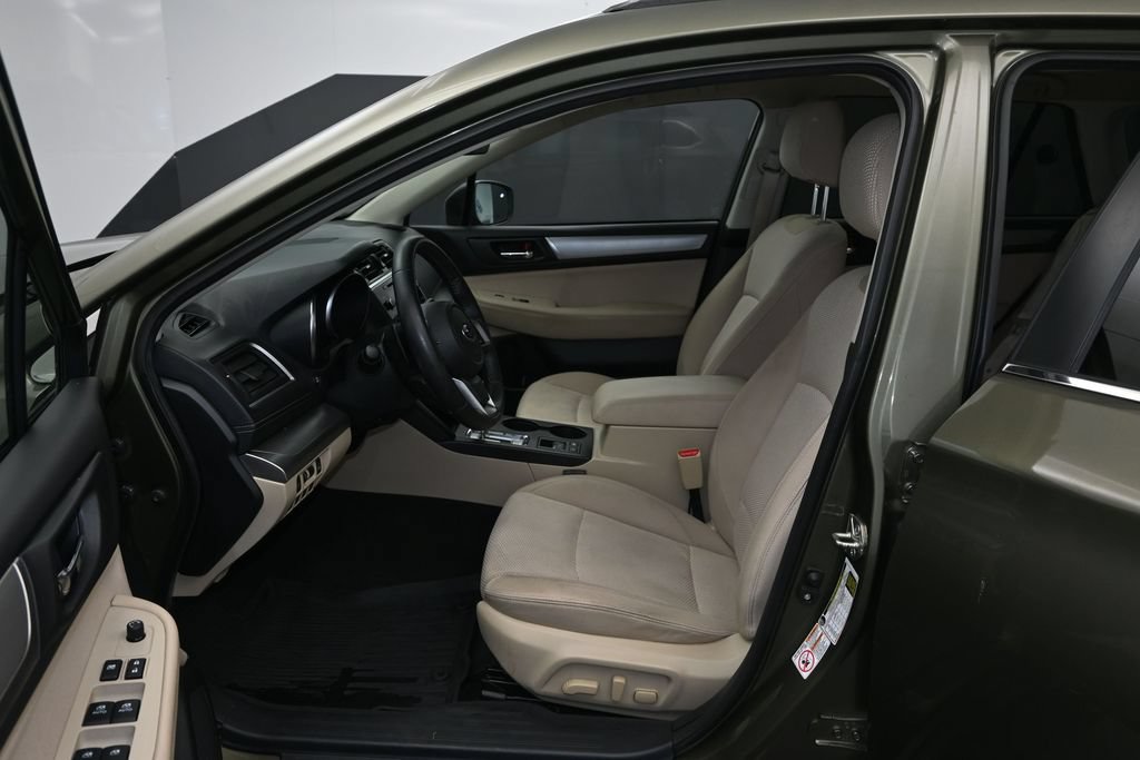 Used 2019 Subaru Outback 2.5i Premium AWD/4WD image 19