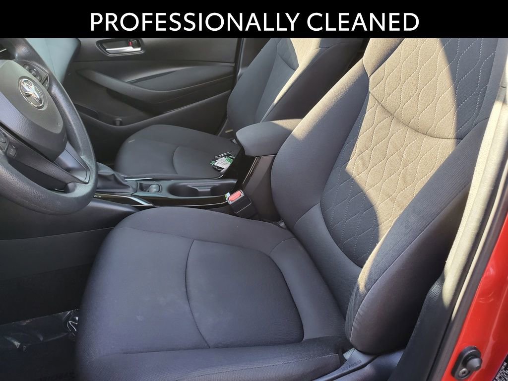 Used 2021 Toyota Corolla LE image 13