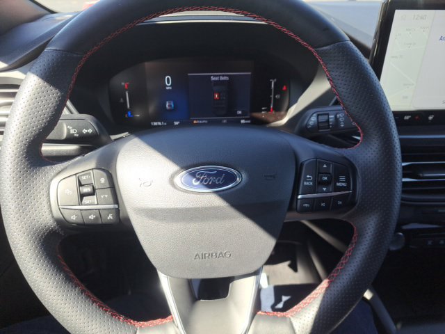 Certified 2024 Ford Escape ST-Line w/ Tech Pack #1 AWD/4WD image 14