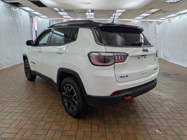 Used 2019 Jeep Compass Trailhawk AWD/4WD image 3
