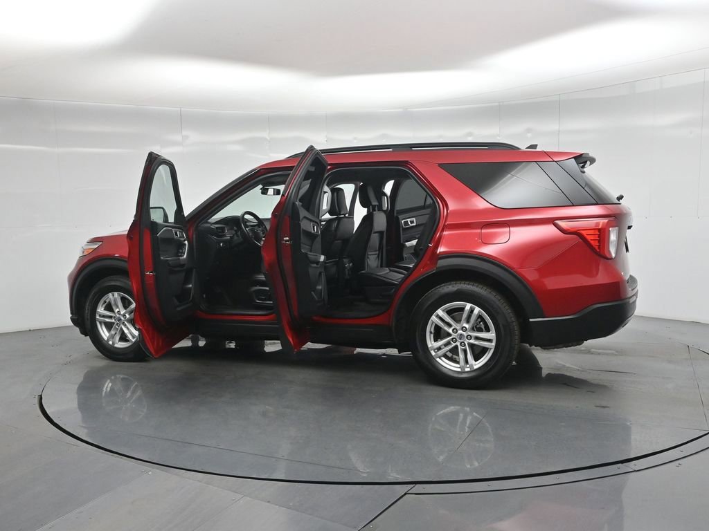 Certified 2021 Ford Explorer XLT image 55