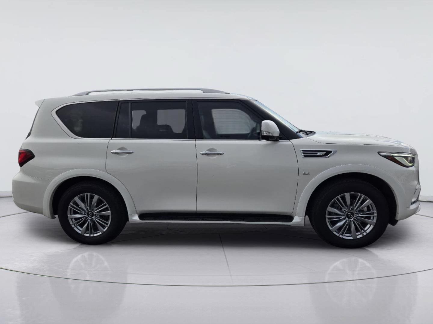 Used 2020 INFINITI QX80 Luxe RWD image 4