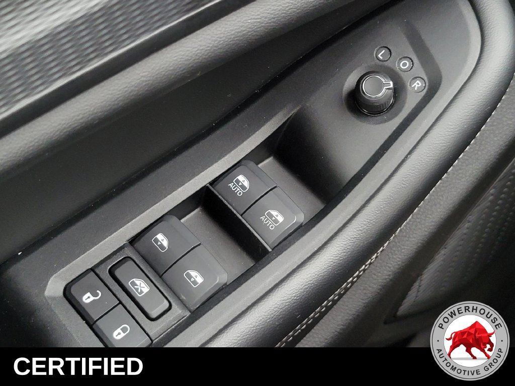 Used 2024 Jeep Grand Cherokee L Laredo RWD image 28
