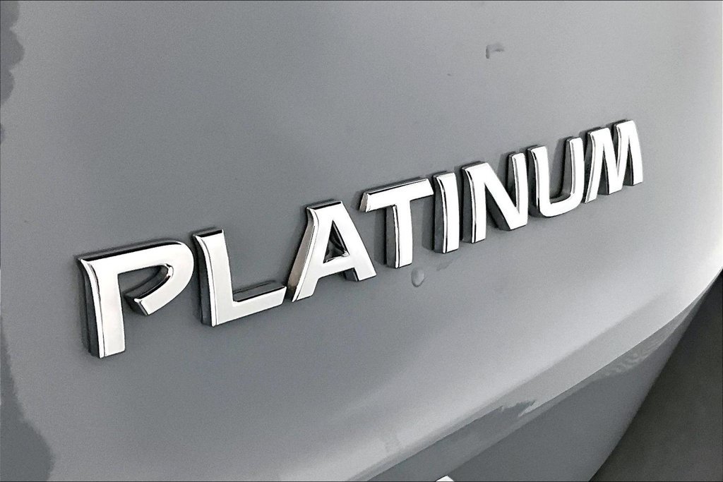 Used 2023 Nissan Rogue Platinum w/ Platinum Premium Package FWD image 14