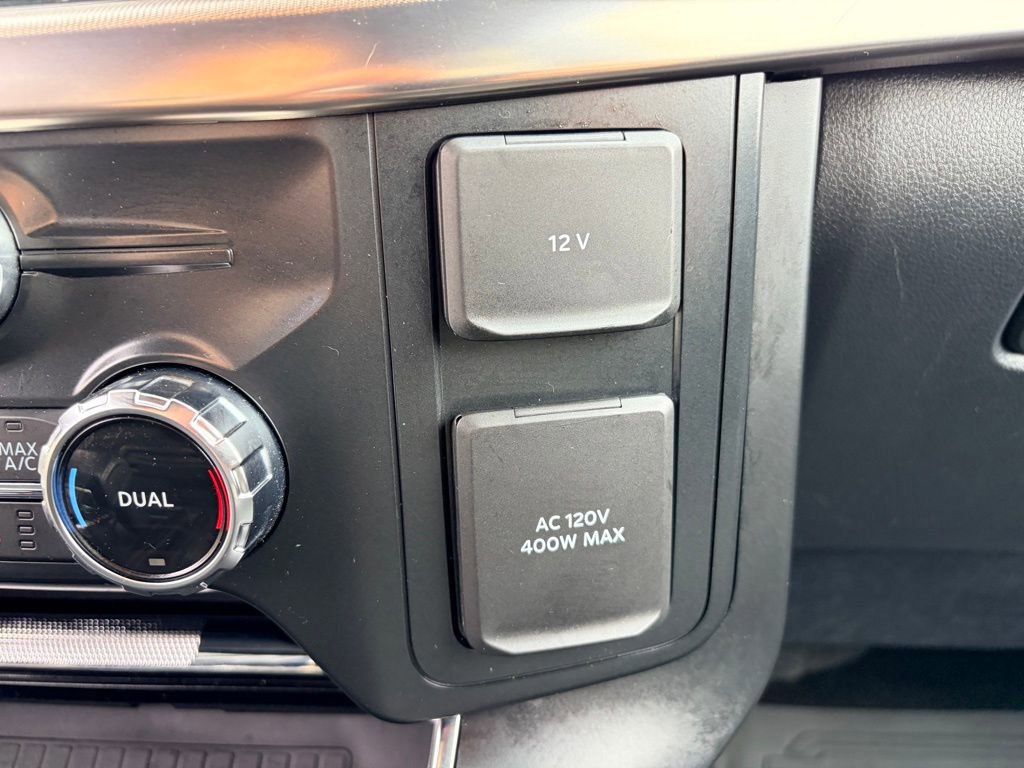 Certified 2022 Ford F150 Raptor w/ Equipment Group 801A High image 17