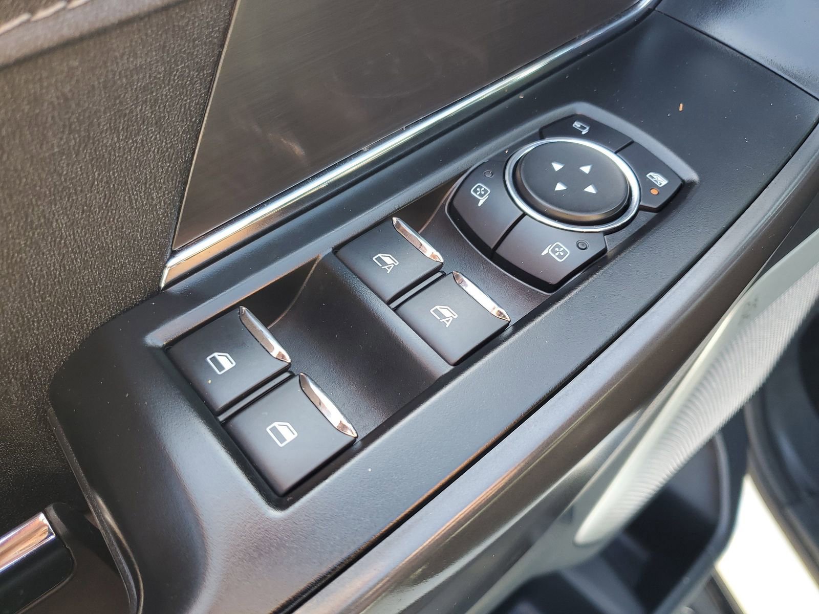 Certified 2024 Ford F150 Lariat w/ Equipment Group 502A High AWD/4WD image 15