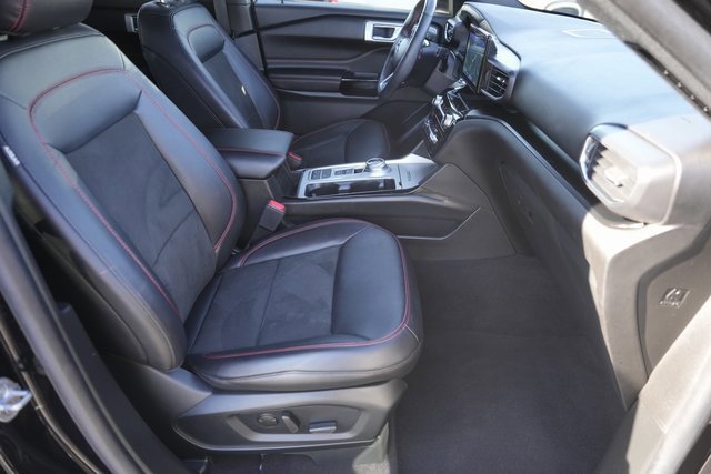 Certified 2023 Ford Explorer ST-Line w/ Class IV Trailer Tow Package image 19