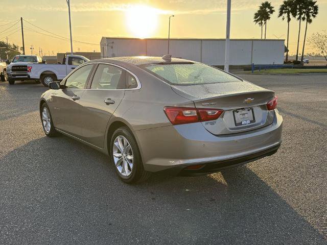 Used 2024 Chevrolet Malibu LT image 3