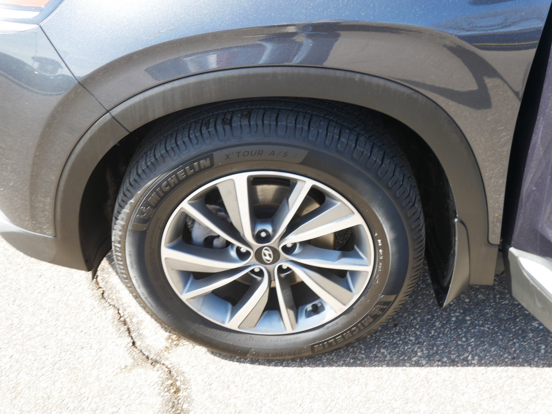 Used 2020 Hyundai Santa Fe SEL w/ Convenience Package image 15