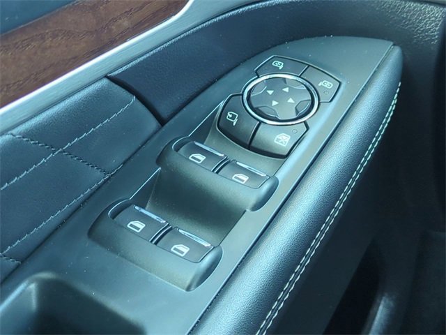Certified 2018 Ford Explorer Platinum image 24