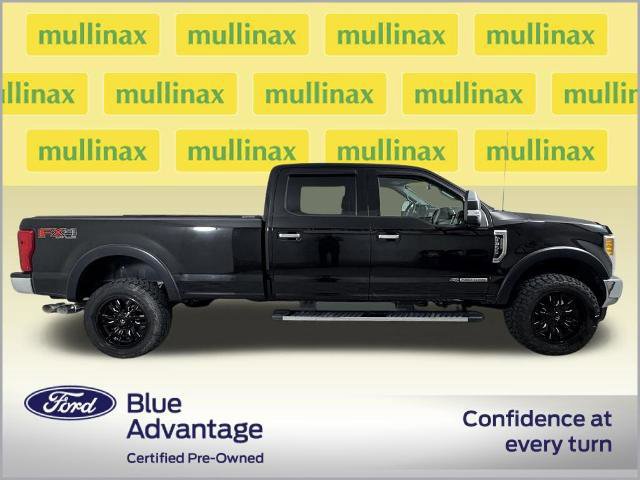 Certified 2017 Ford F350 Lariat w/ Chrome Package image 5