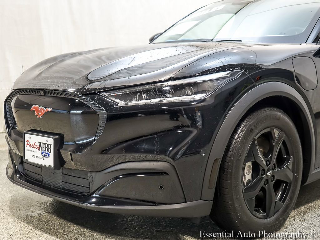 Certified 2023 Ford Mustang Mach-E Select AWD/4WD image 9