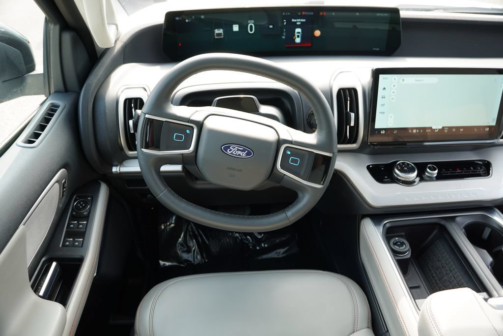 Certified 2025 Ford Expedition Max Active RWD image 23