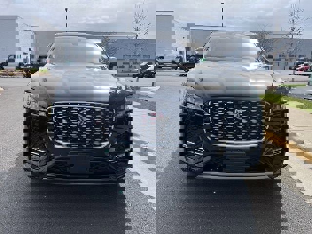 Used 2021 Jaguar F-PACE S image 8