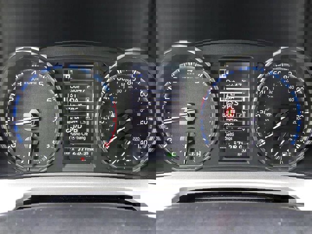 Used 2018 Toyota RAV4 XLE image 19