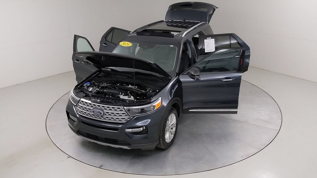 Certified 2024 Ford Explorer Limited w/ Equipment Group 301A AWD/4WD image 49