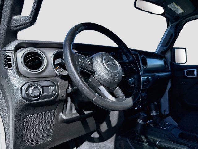 Used 2023 Jeep Wrangler Unlimited Sport AWD/4WD image 14