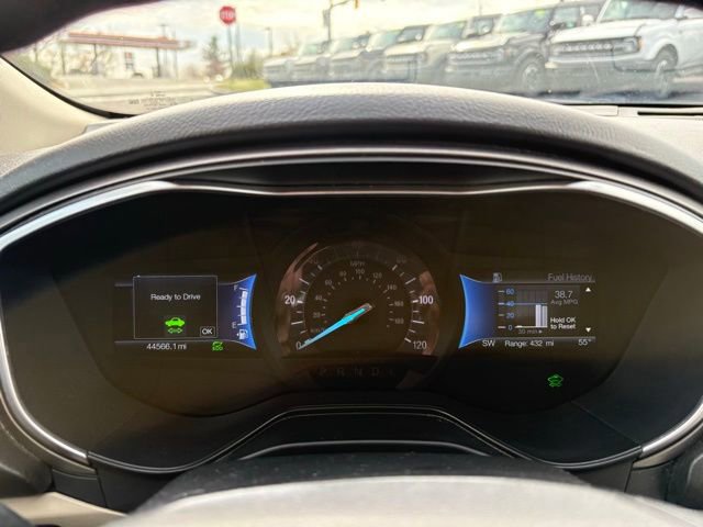 Certified 2019 Ford Fusion SE image 18