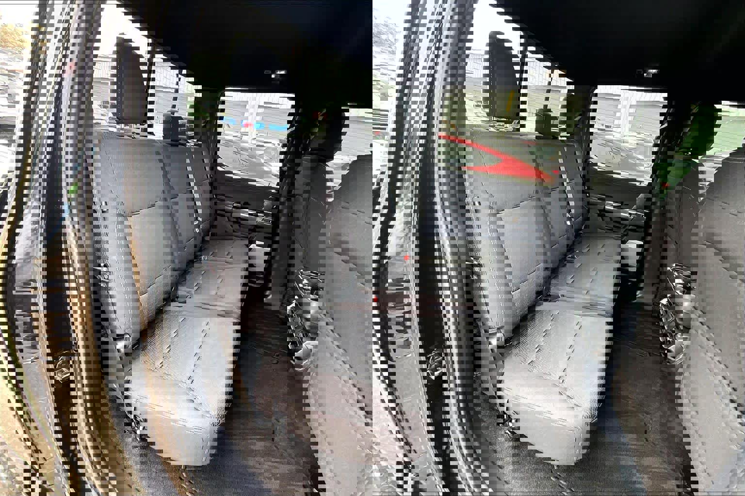 Certified 2022 Ford F150 XLT w/ Equipment Group 302A High image 21