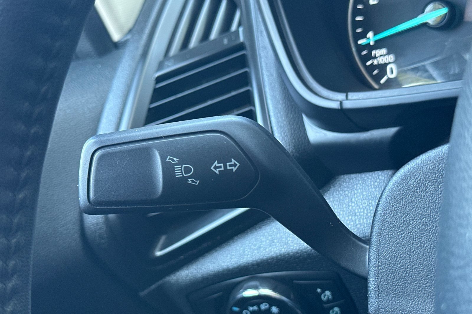 Certified 2020 Ford EcoSport SE FWD image 37