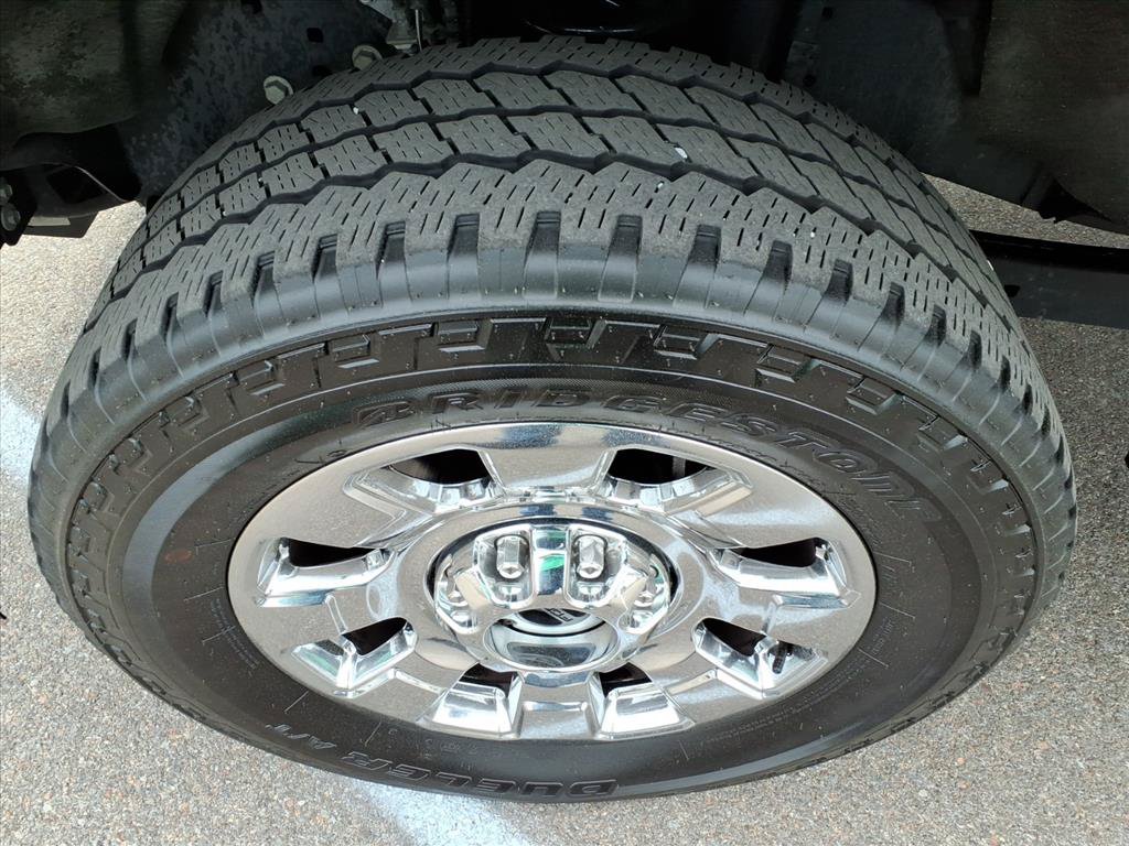 Certified 2025 Ford F250 Lariat w/ Chrome Package AWD/4WD image 4