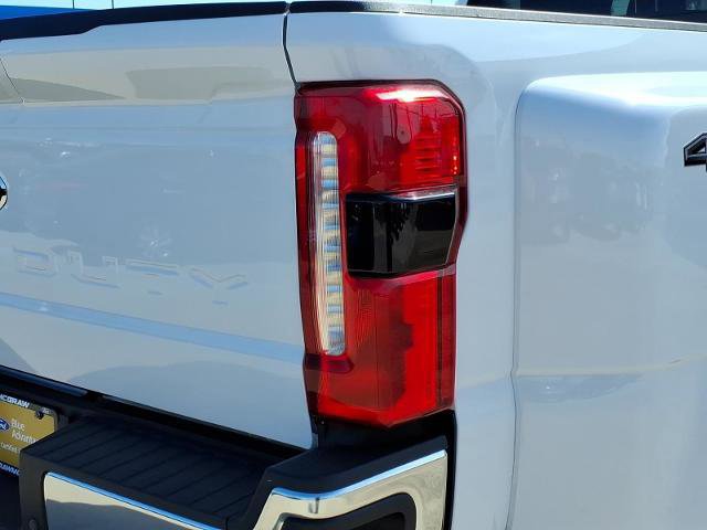 Certified 2026 Ford F450 Lariat w/ Chrome Package image 12