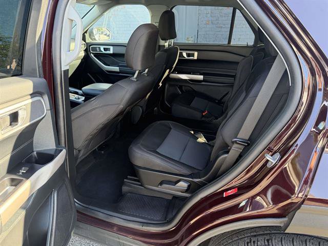 Certified 2023 Ford Explorer XLT AWD/4WD image 17