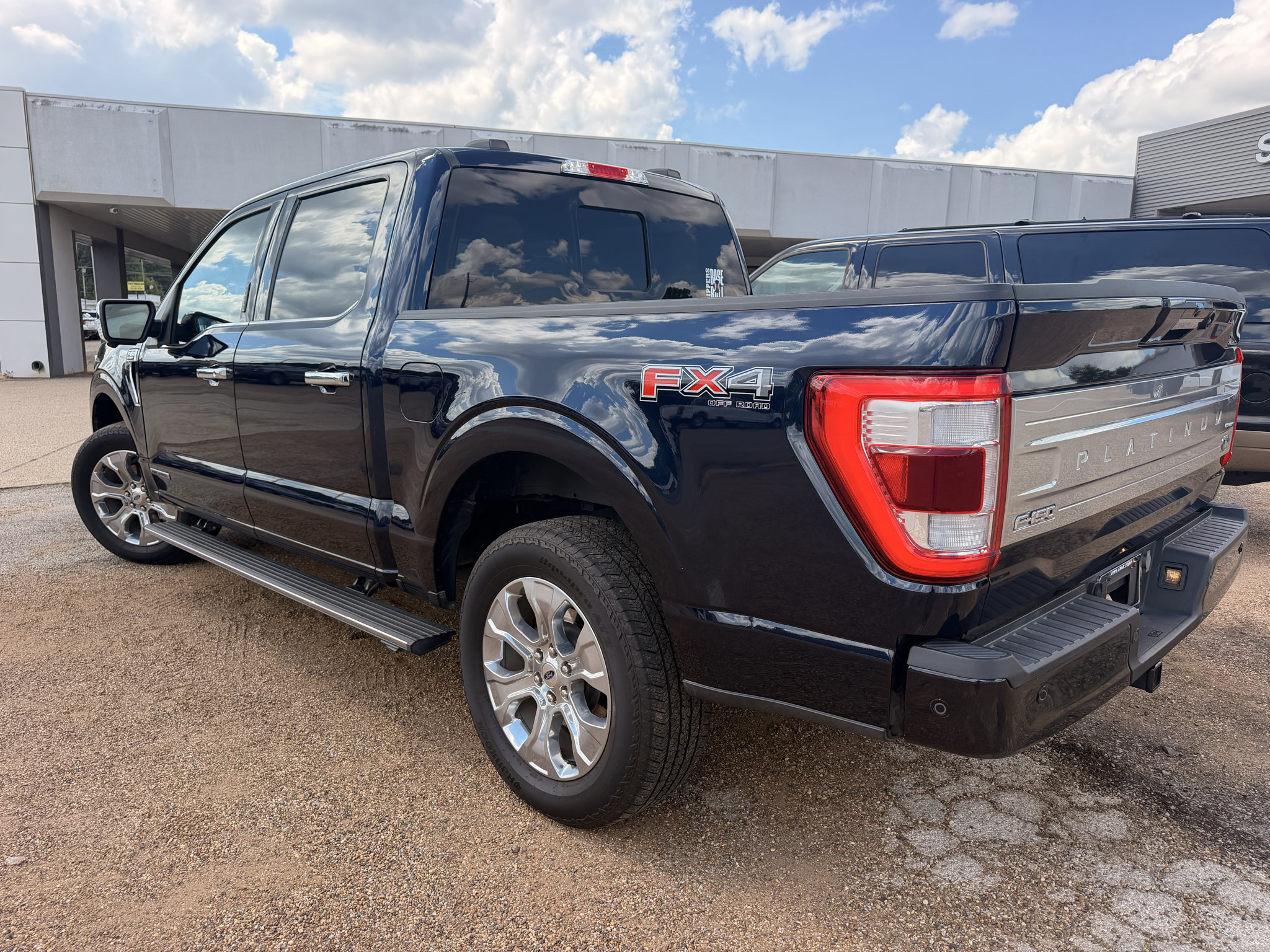 Certified 2023 Ford F150 Platinum w/ Equipment Group 701A High AWD/4WD image 5