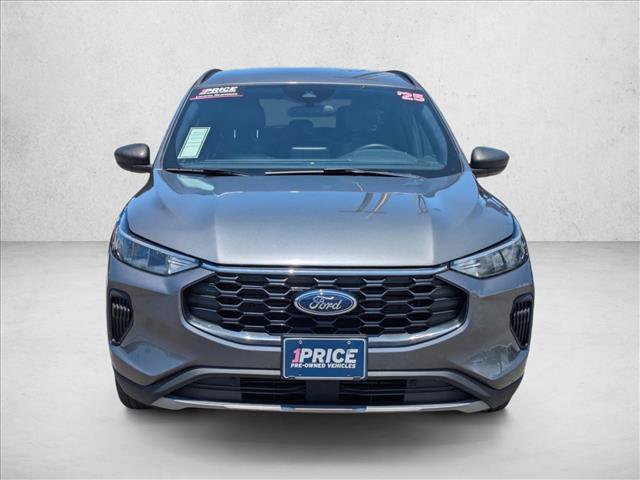 Certified 2025 Ford Escape ST-Line FWD video 2