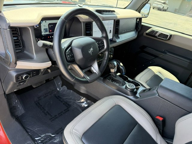 Certified 2024 Ford Bronco Wildtrak AWD/4WD image 13