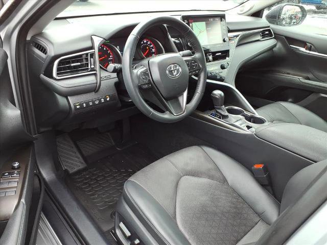 Used 2023 Toyota Camry XSE w/ Navigation Package image 11