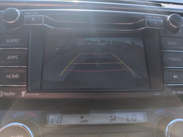 Used 2018 Toyota RAV4 XLE AWD/4WD image 43