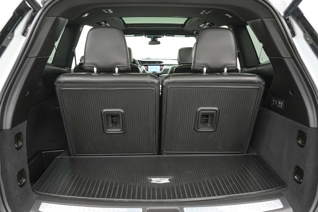 Used 2024 Cadillac XT6 Premium Luxury w/ LPO, Floor Liner Package AWD/4WD image 23