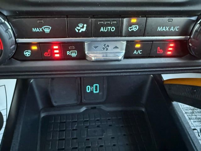 Certified 2024 Ford Bronco Badlands AWD/4WD image 31