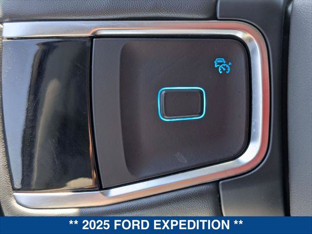 Certified 2025 Ford Expedition Active RWD image 14