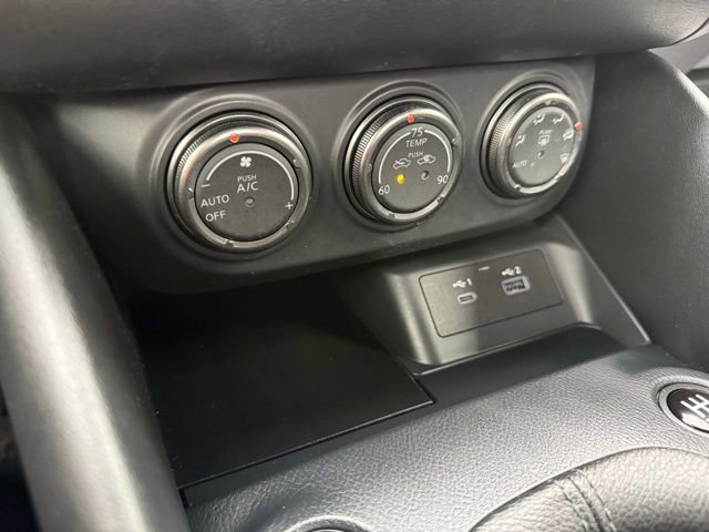 Used 2023 Nissan Z PERFORMANCE w/ Floor Mat Package (L93) image 30