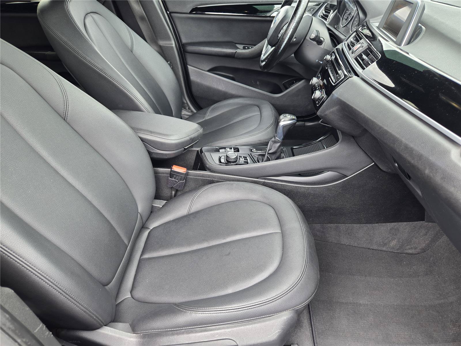 Used 2017 BMW X1 xDrive28i AWD/4WD image 13