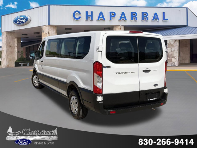 Certified 2022 Ford Transit 350 XLT RWD image 4