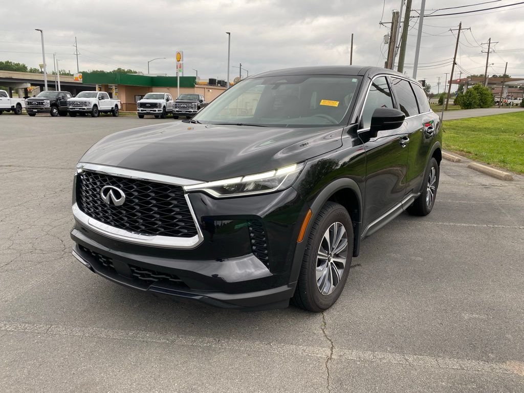 Used 2025 INFINITI QX60 Pure FWD image 3